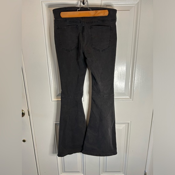 Free People Pull On Flares - Picture 3 of 7